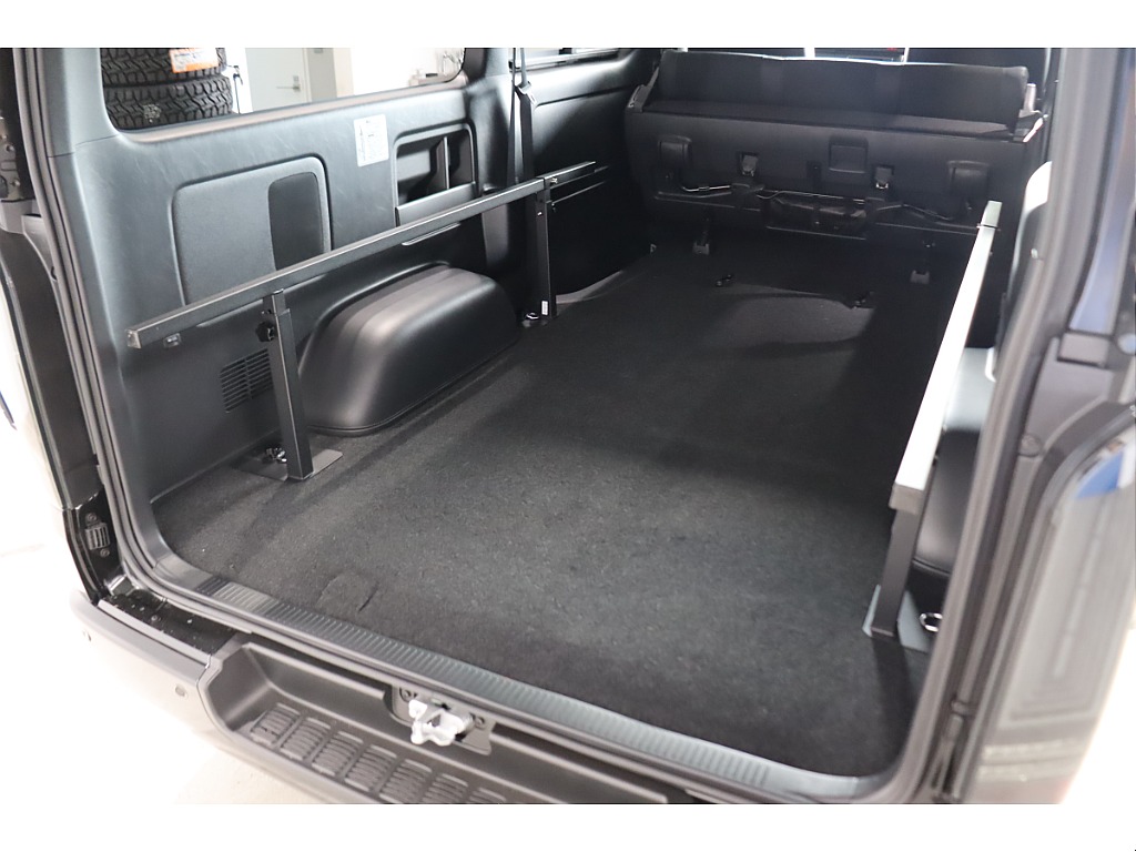 ベッドを外せば広々空間！