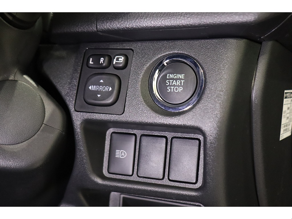 トヨタ ハイエースバン(41枚目)