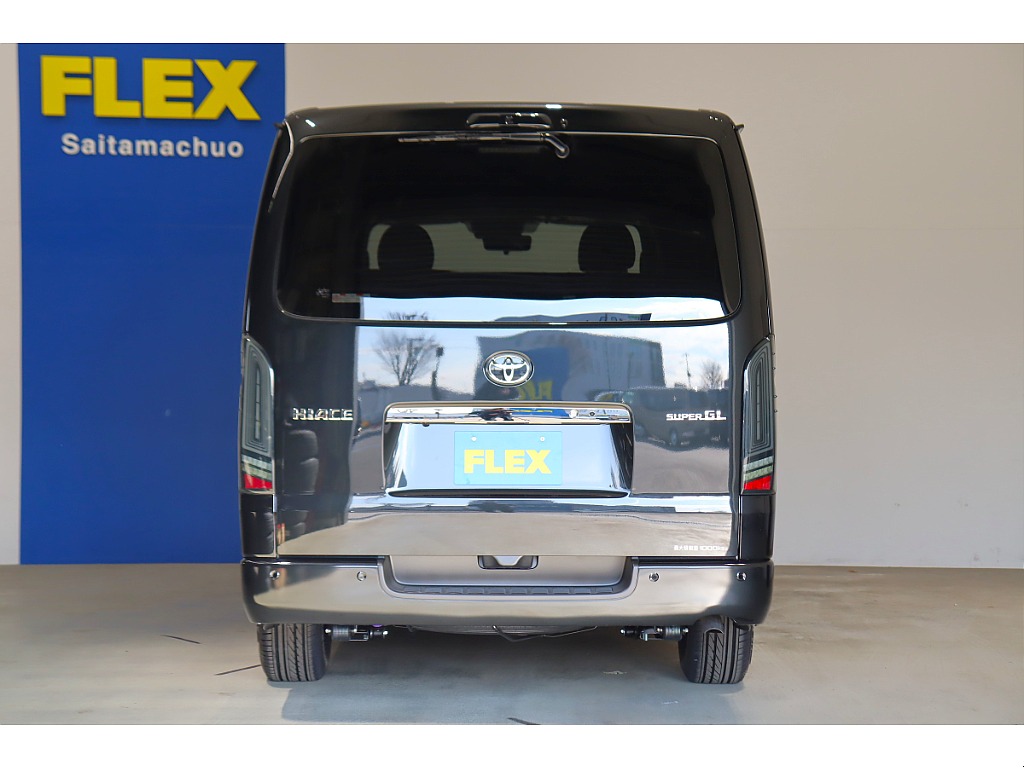 トヨタ&nbsp;ハイエースバン&nbsp;5D2.0スーパーGLダークプライムⅡロング&nbsp;デジタルインナーミラー/パノラミックビューモニター&nbsp;埼玉県の詳細画像&nbsp;その9