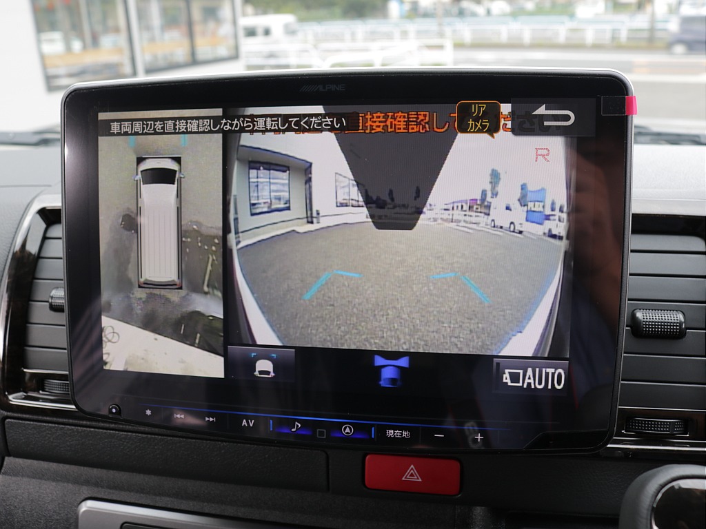 新車ハイエースＶダークプライムⅡ２０００ガソリン２ＷＤカスタム車両入庫！アルパインＢＩＧ－Ｘ１１インチメカレスモデル装備ビルトインＥＴＣ２．０、ＨＤＭＩソケットタイプⅡベットＫＩＴ装着済み！！