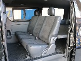 後席も同様にハーフレザーシートになっております☆