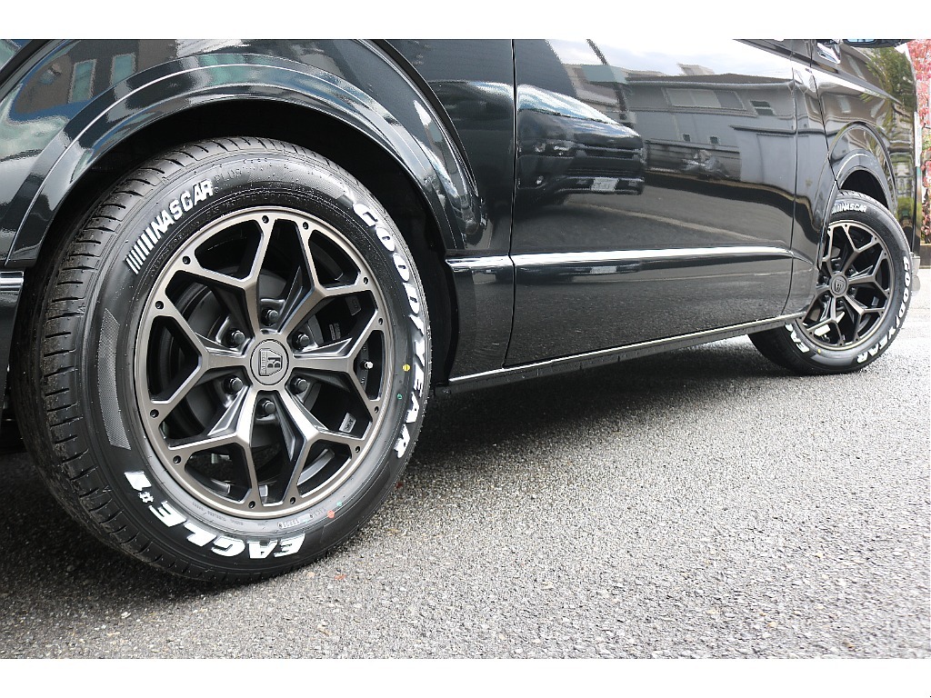 グッドイヤーナスカータイヤ×スタイリングHEX17インチアルミ！