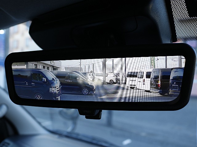 デジタルインナーミラー装着済み♪