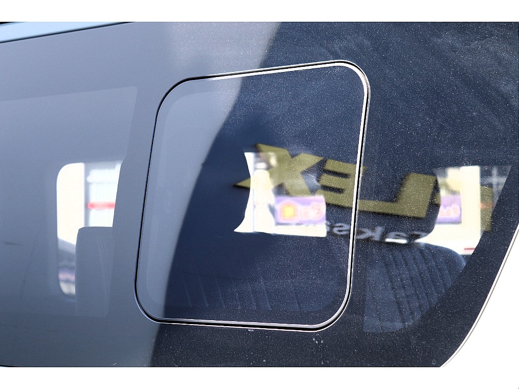 ハイエース高崎店にて展示中♪027-329-5670