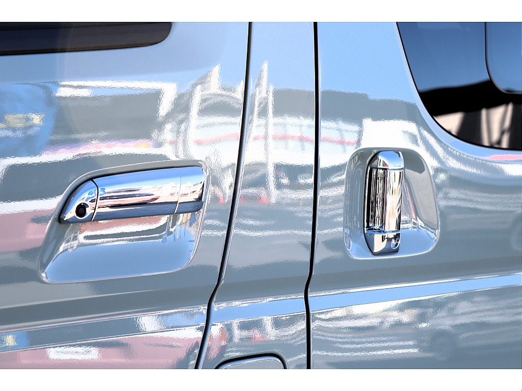 ハイエース高崎店にて展示中♪027-329-5670