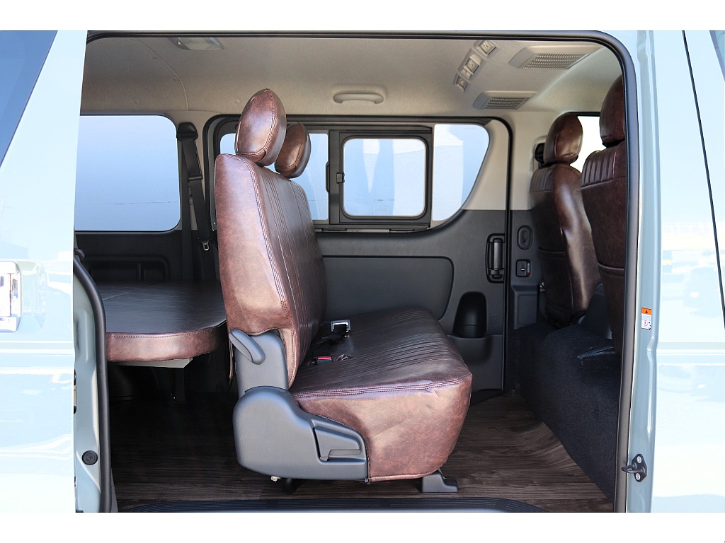 ハイエース高崎店にて展示中♪027-329-5670