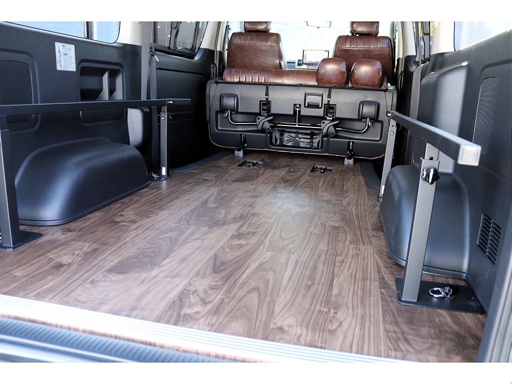 ハイエース高崎店にて展示中♪027-329-5670