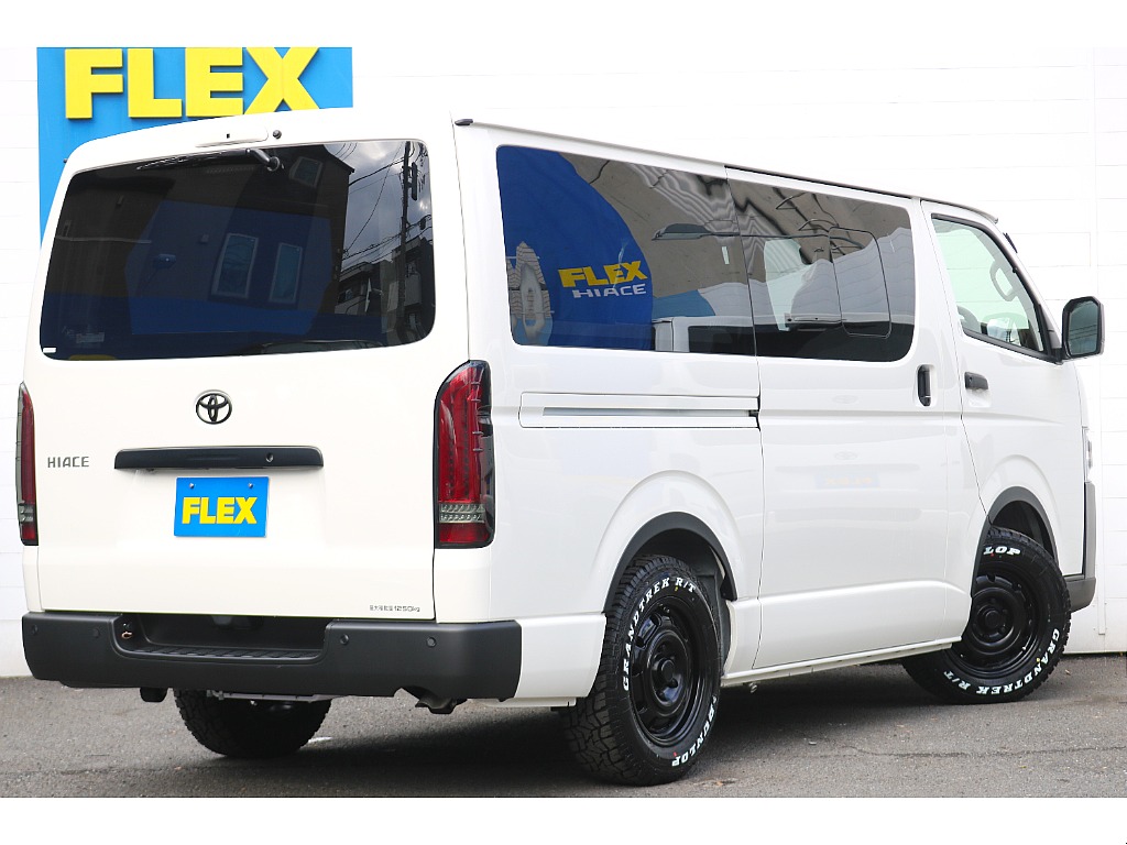 内装架装WoodRim！サブバッテリーシステム搭載車！