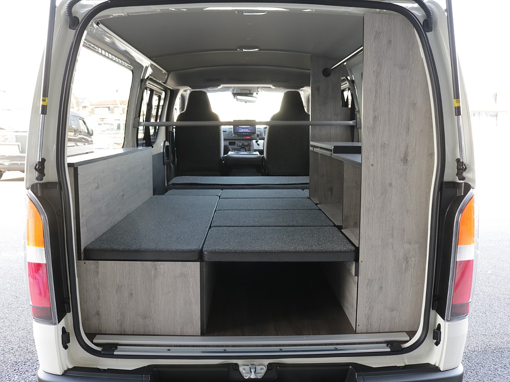 新作Ｗｏｏｄ　Ｒｉｍ内装架装車両入庫！！