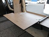 新車ハイエースＶ新作Ｗｏｏｄ　Ｒｉｍ内装架装車両入庫！！ＲＥクラシック丸目ライトフロントフェイスオリジナル１６インチアルミオリジナルオーバーフェンダーオリジナルＬＥＤテールアルパイン１１インチナビ装備