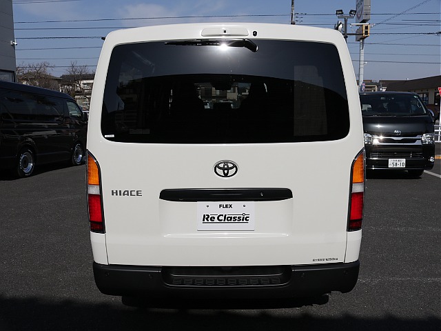 シンプルなリアビューになります！！