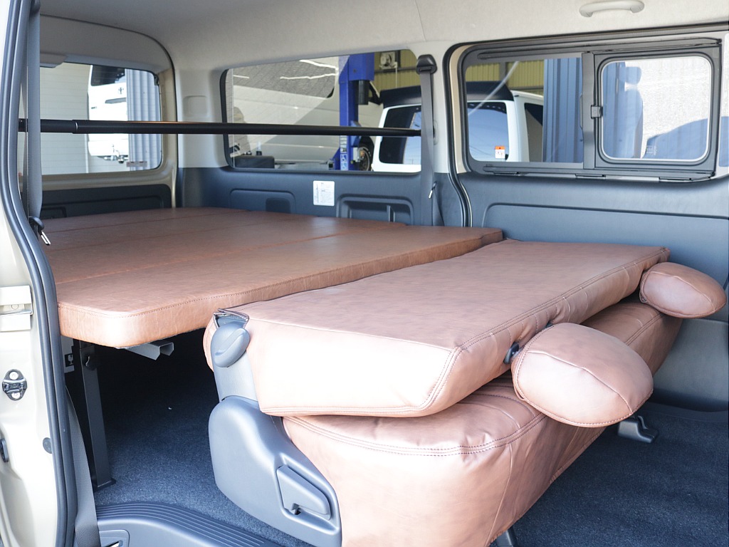 新車アースカラーパッケージ２８００ディーゼル２WDブラックエディション完成！オリジナルフロントバンパーオリジナルオーバーフェンダーオリジナル１６インチアルミオリジナルＬＥＤテールＢＩＧ－Ｘ１１ナビ装備