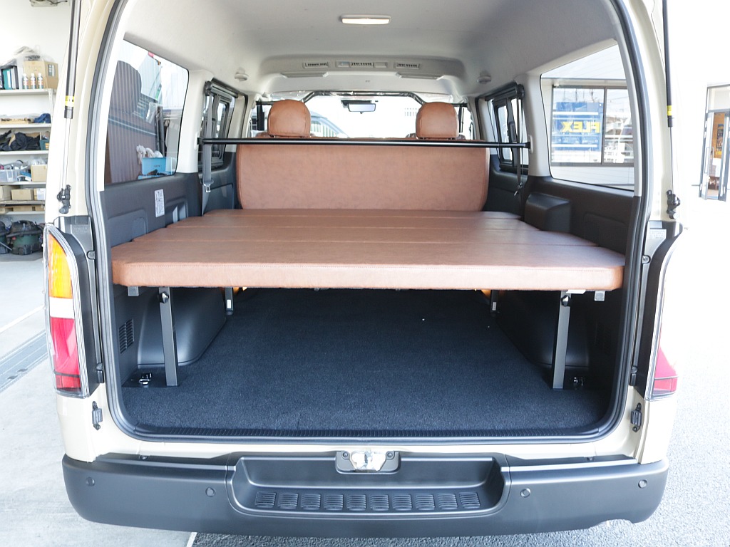 新車アースカラーパッケージ２８００ディーゼル２WDブラックエディション完成！オリジナルフロントバンパーオリジナルオーバーフェンダーオリジナル１６インチアルミオリジナルＬＥＤテールＢＩＧ－Ｘ１１ナビ装備