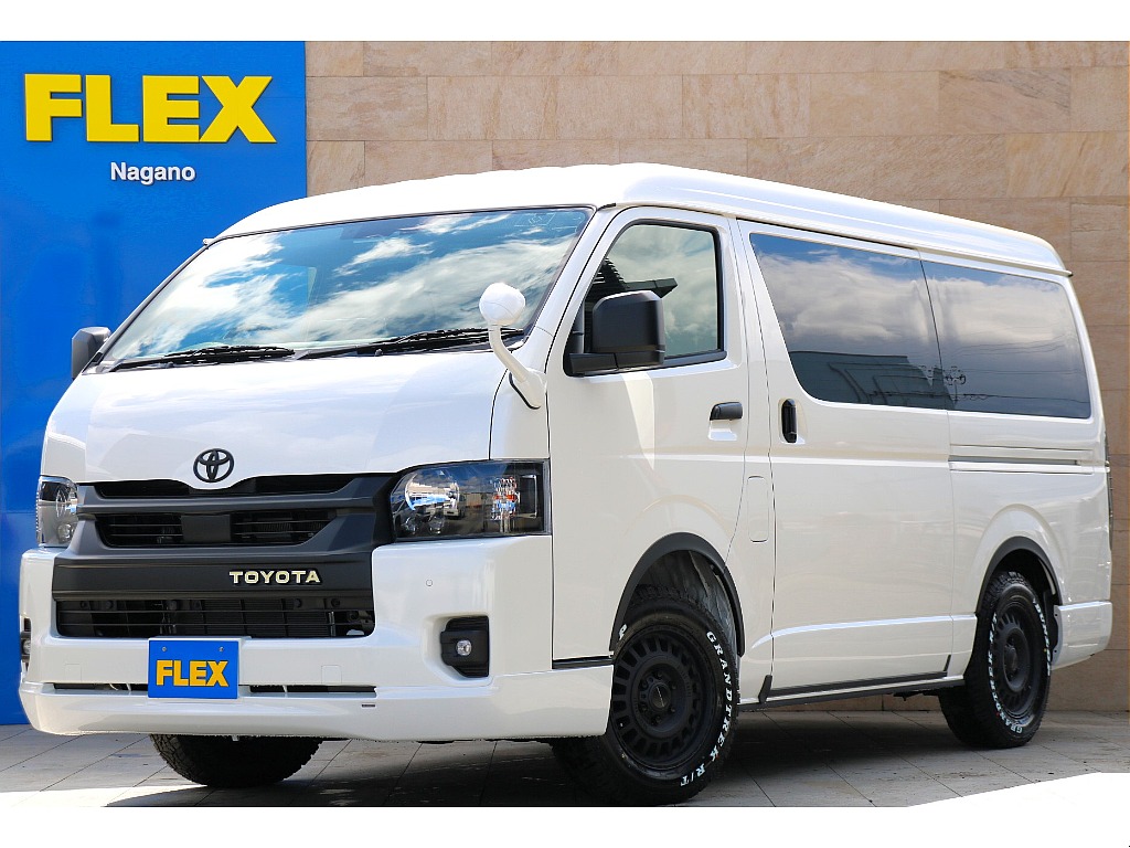 ハイエース長野店までお問合せお待ちしております！ 新車ハイエースワイドバンS-GLダークプライムⅡガソリン4WD！迫力のあるブラックエディション！大画面のBIG-Xナビ付き！