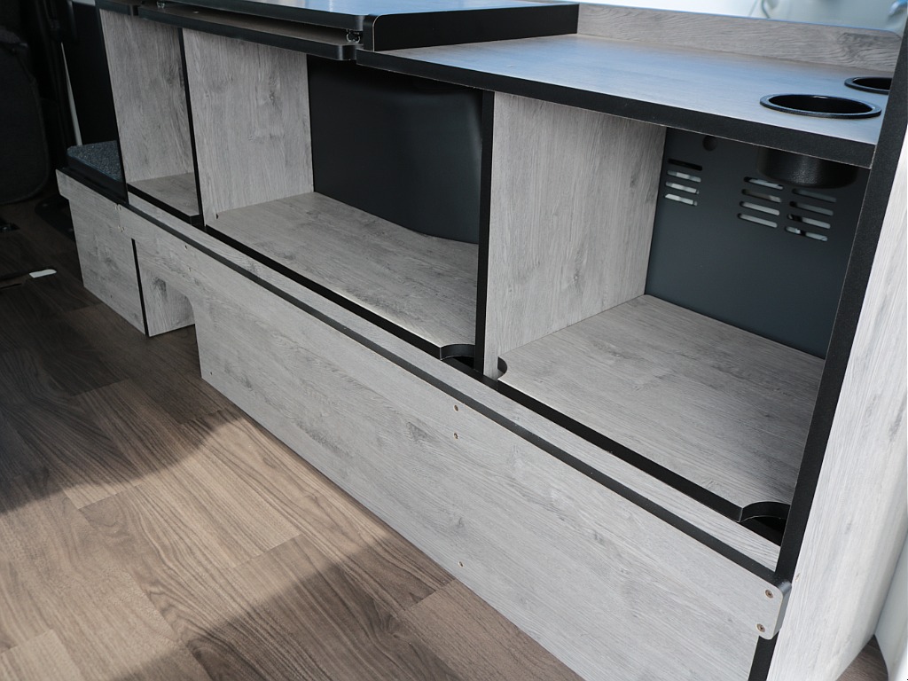 見積もりや納期等は【048-970-9595】までお気軽にお問い合わせください☆