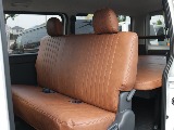 新車ハイエースＶスーパーGL2800ディーゼル２WD！新品オリジナル１6インチアルミ！新品ベットＫＩＴ装備！オリジナルパーツ多数装備！