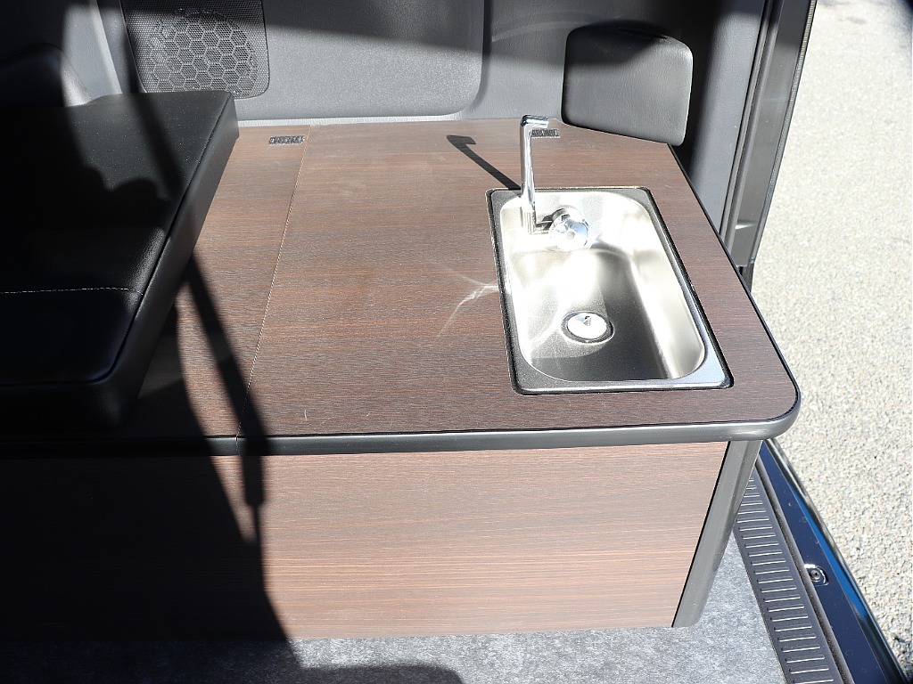 ハイエース調布店までお問い合わせお待ちしております！