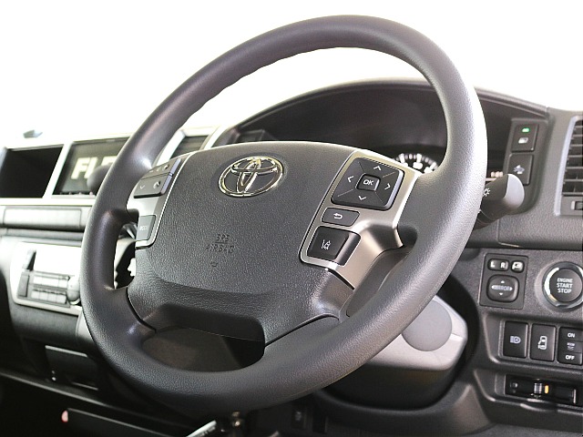 純正ステアリング