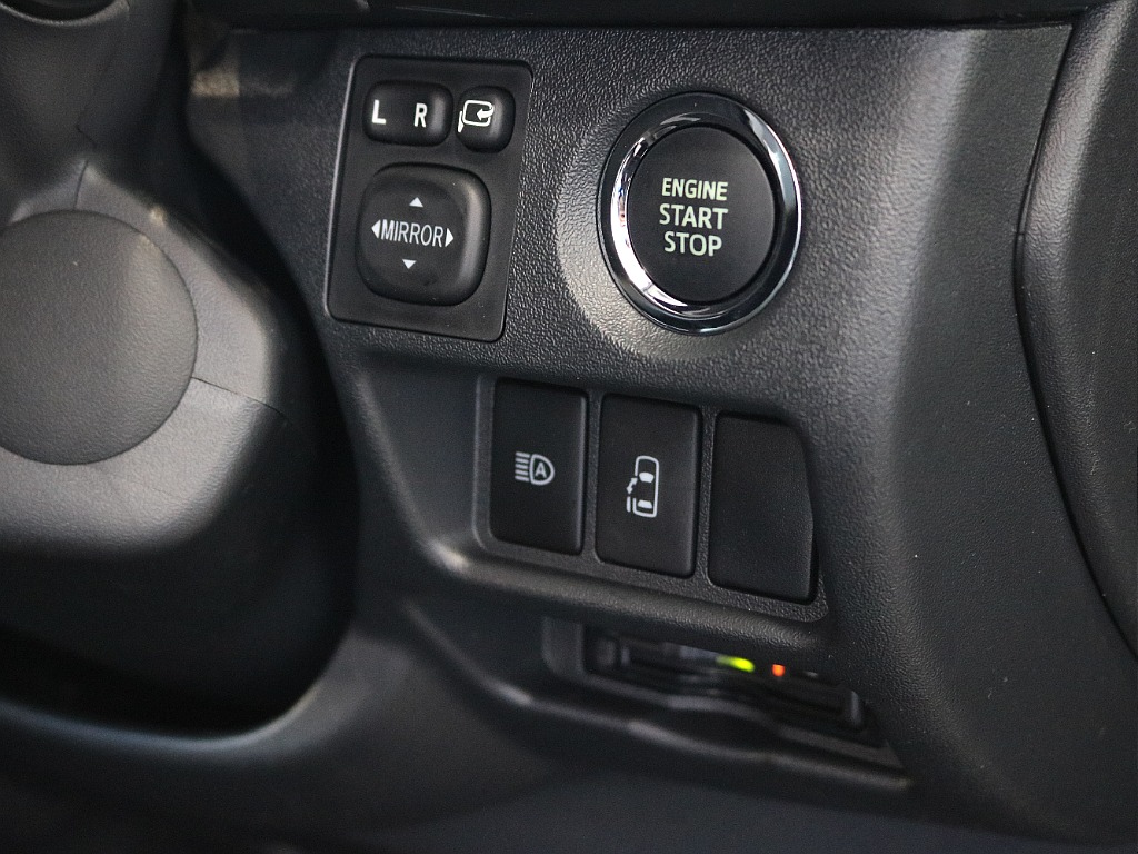 プッシュスタートなのでエンジン始動が楽々です！