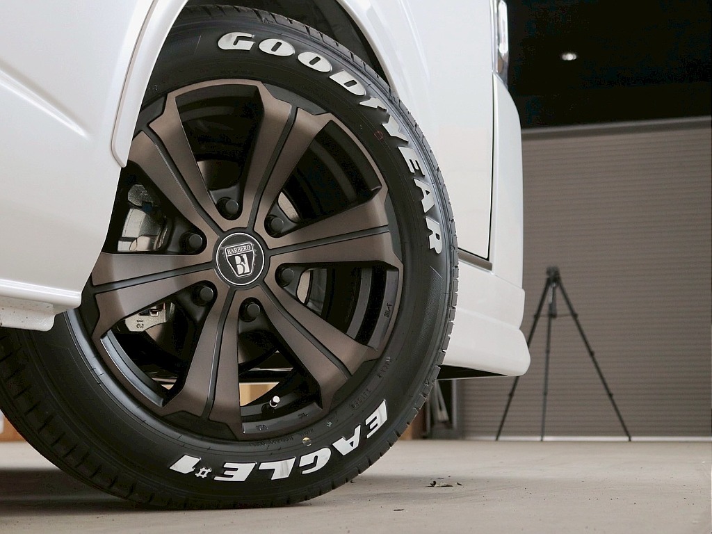 トヨタ ハイエース(11枚目)