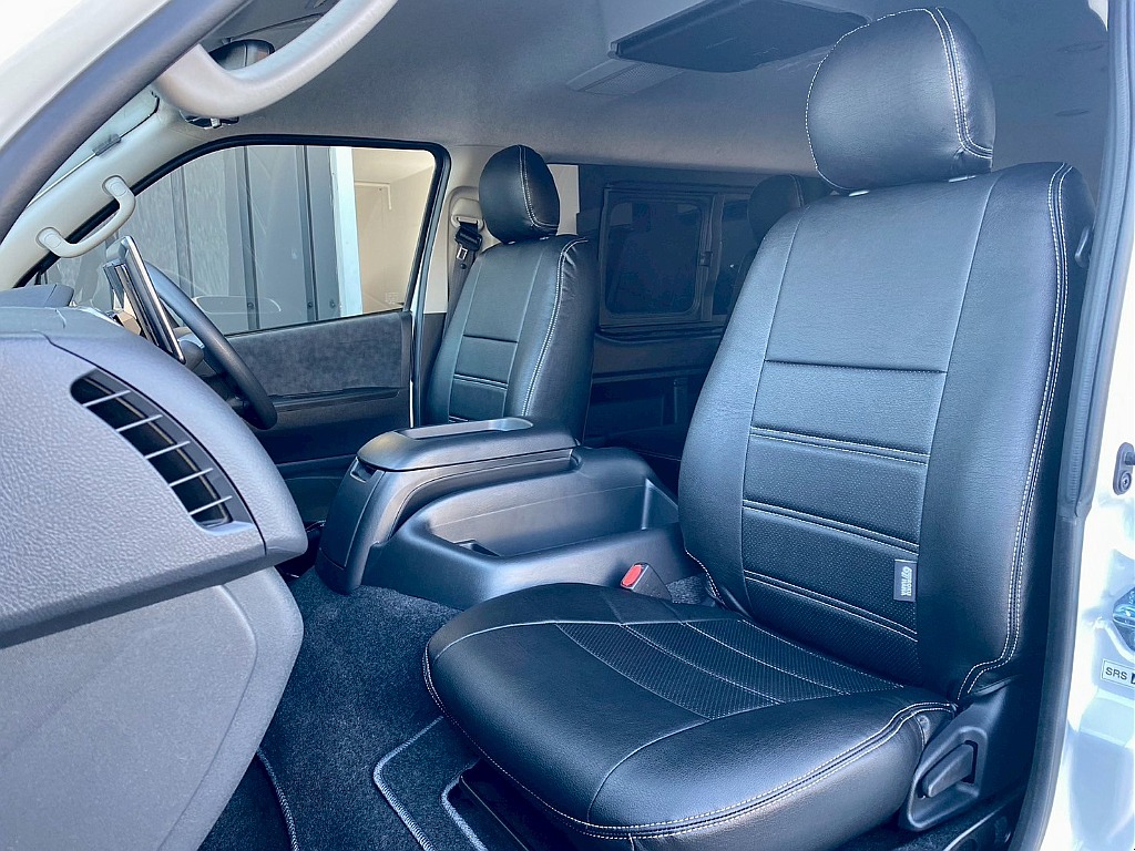 トヨタ ハイエース(13枚目)