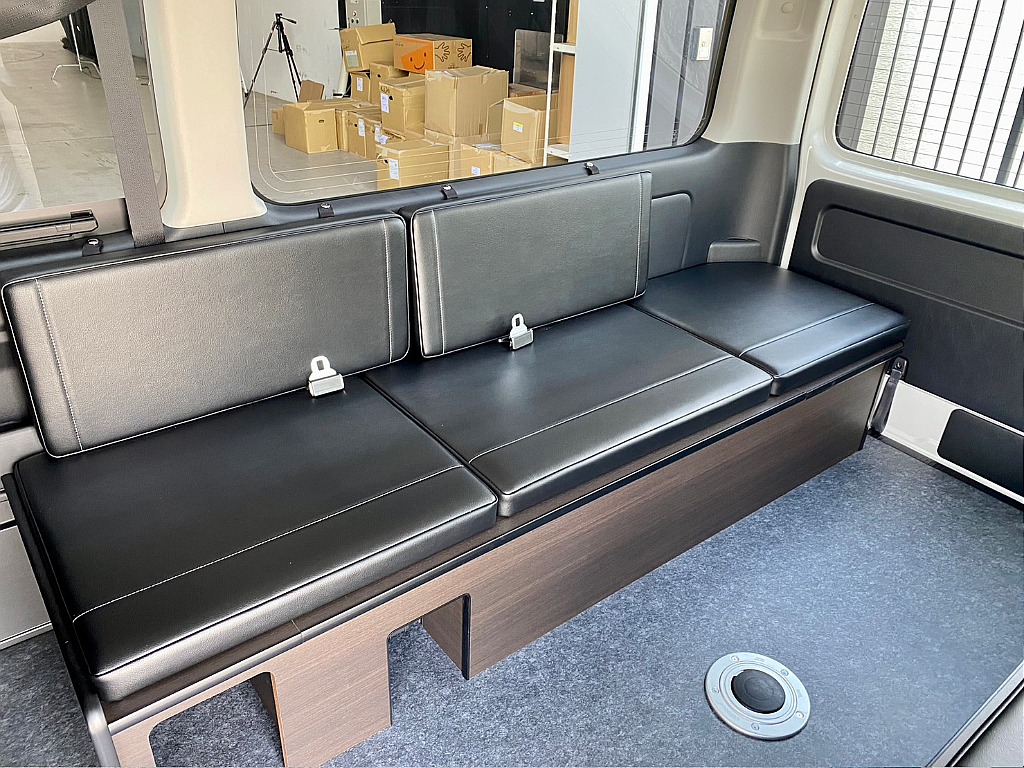 トヨタ ハイエース(28枚目)