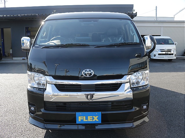 シンプルなフロントマスクになります！！