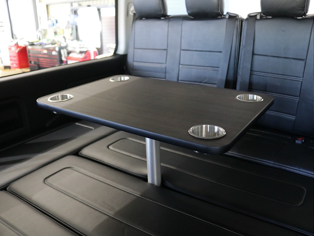 新車ワゴンＧＬファミリーに好評のＮＥＷＡＳシートアレンジ車両入庫！オリジナルフロントスポイラーオリジナルオーバーフェンダーオリジナルＬＥＤテールオリジナル１７インチアルミＢＩＧ－Ｘ１１インチナビ装備！