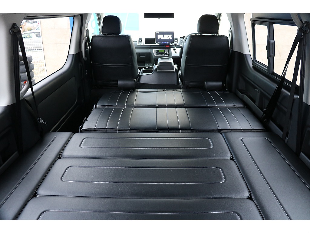 広々フルフラット空間！