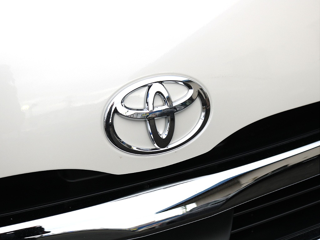 ＦＬＥＸグループは「すべての人に愛車を」をコンセプトに車種別に全国展開中！愛車と一緒に、ライフスタイルを充実させてもらいたいという思いで、ランクル仙台泉店では皆様のご要望になんでもお応えします♪