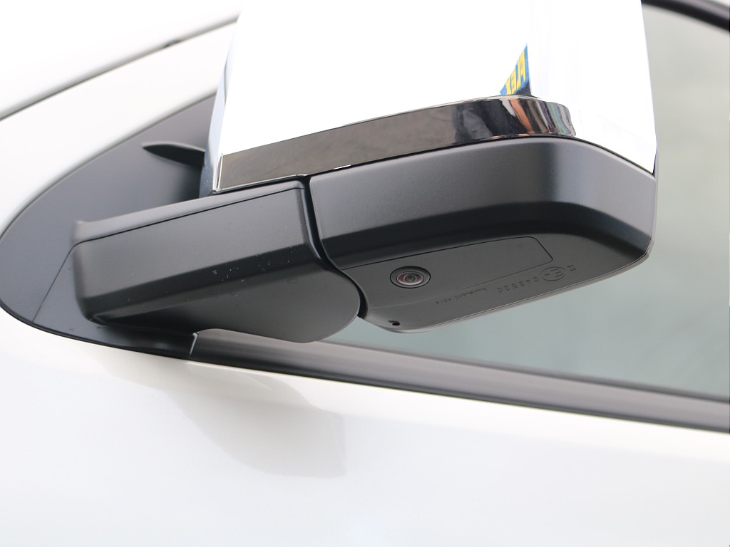 ＦＬＥＸグループは「すべての人に愛車を」をコンセプトに車種別に全国展開中！愛車と一緒に、ライフスタイルを充実させてもらいたいという思いで、ランクル仙台泉店では皆様のご要望になんでもお応えします♪