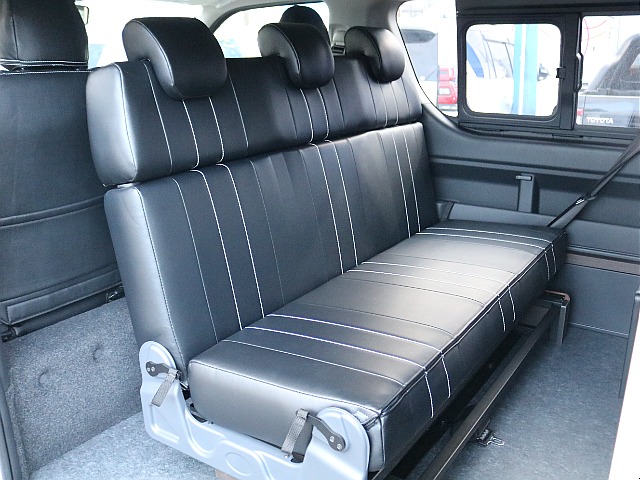 後ろ向き座席への変更も可能です！