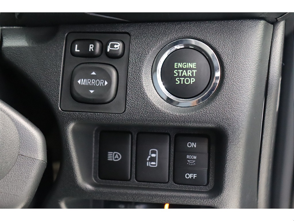 フレックスさいたま中央店に展示中です！お問い合わせはTEL:０４８－７８８－５８２３までお待ちしております！