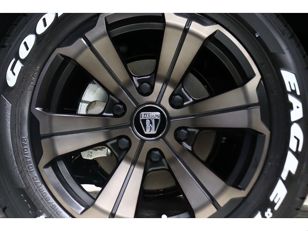 フレックスさいたま中央店に展示中です！お問い合わせはTEL:０４８－７８８－５８２３までお待ちしております！