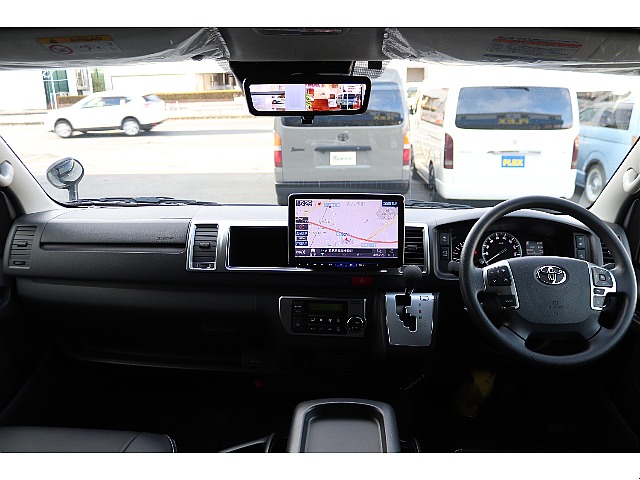 ハイエース高崎店にて展示中♪027-329-5670