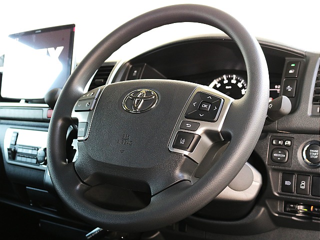 ステアリングスイッチ