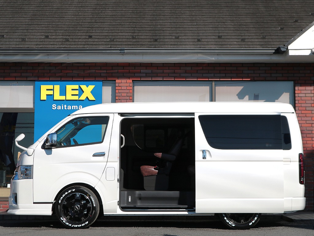 広々とした開口部で乗り降りも楽々☆