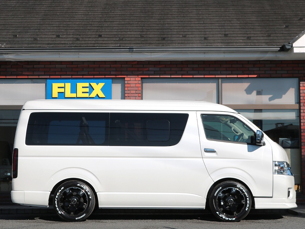 小窓付きスライド式ガラス☆