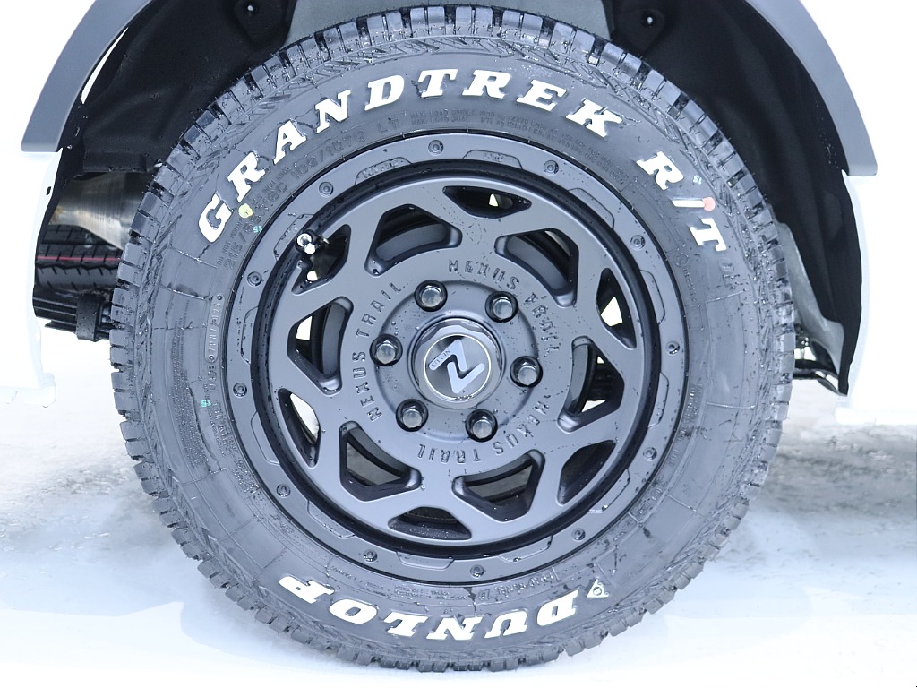 トヨタ&nbsp;ハイエース&nbsp;ワゴン2.7GLロング ミドルルーフ 4WD&nbsp;【BIG-DA】【フローリング施工】&nbsp;北海道の詳細画像&nbsp;その7