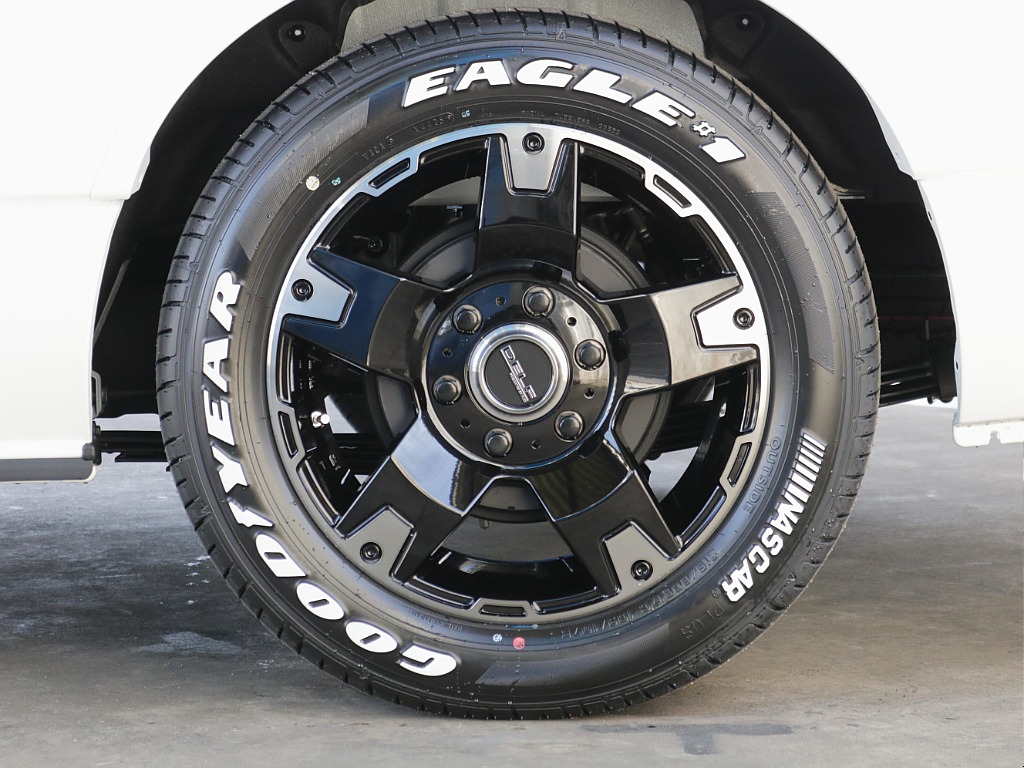 オリジナル17インチアルミホイール