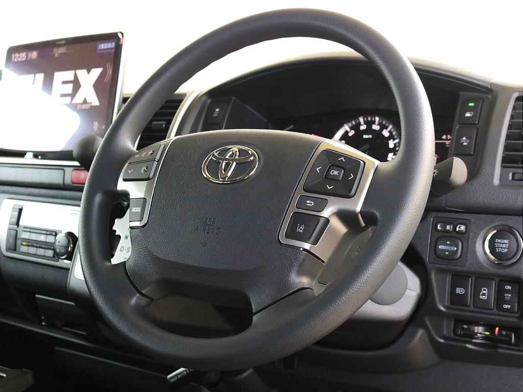 ステアリングスイッチ