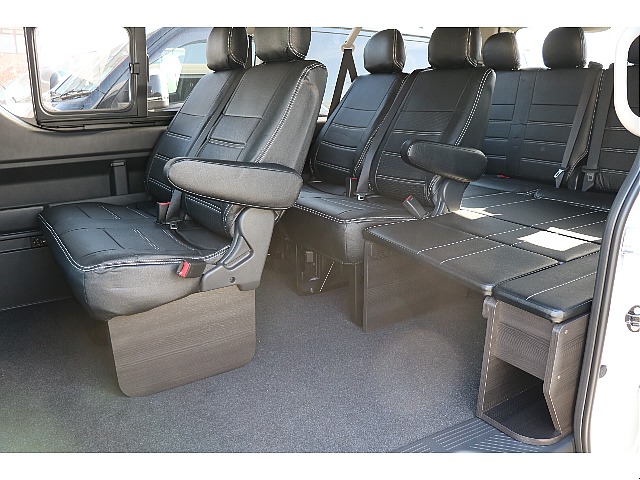 広々後部座席！