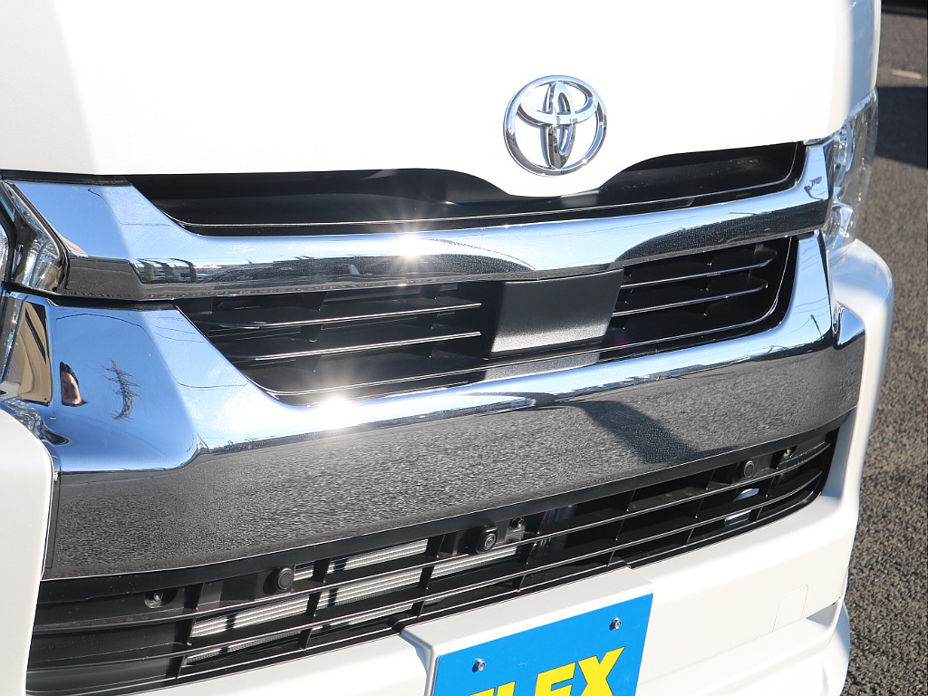 実際にご来店が難しい、遠方にお住まいのお客様もご安心ください！お電話やメールにてお車のご説明、ご覧になりたい箇所の追加画像、お見積書の郵送、と当店スタッフが丁寧に対応させていただきます♪