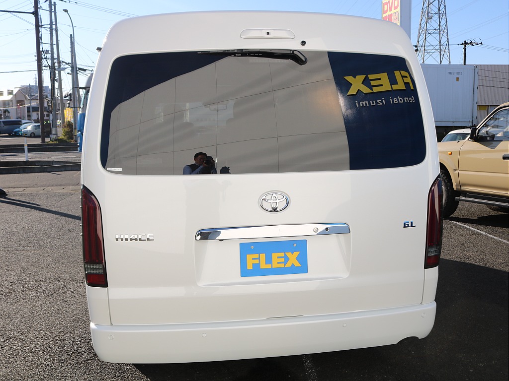 ＦＬＥＸグループは「すべての人に愛車を」をコンセプトに車種別に全国展開中！愛車と一緒に、ライフスタイルを充実させてもらいたいという思いで、ランクル仙台泉店では皆様のご要望になんでもお応えします♪