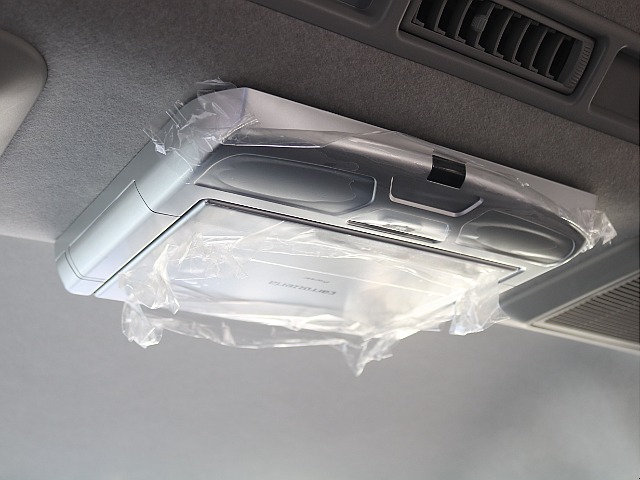 当店の在庫車は全て車輌検査専門会社である第三者機関（株）ＡＩＳ、日本自動車鑑定協会（ＪＡＡＡ）にて１台１台、必ず二重の車輌チェックを実施しております。修復歴有りの車の無断販売はいたしません。