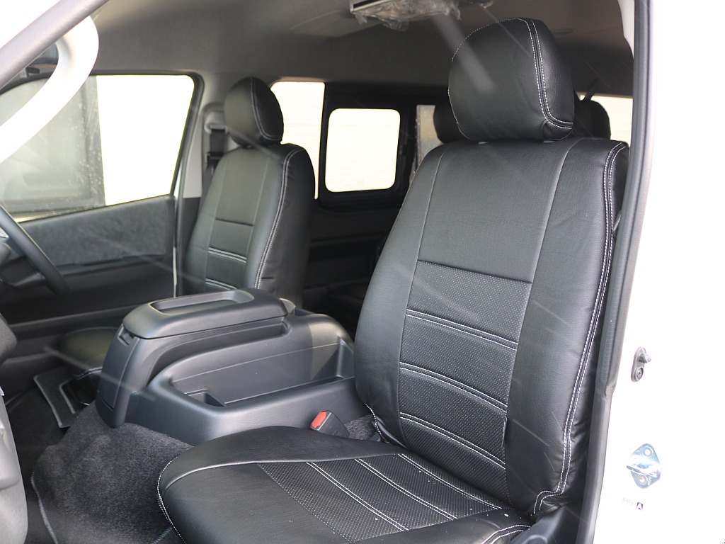 シートカバーですのでお手入れもしやすく小さいお子様が汚しても簡単にお手入れ可能です♪