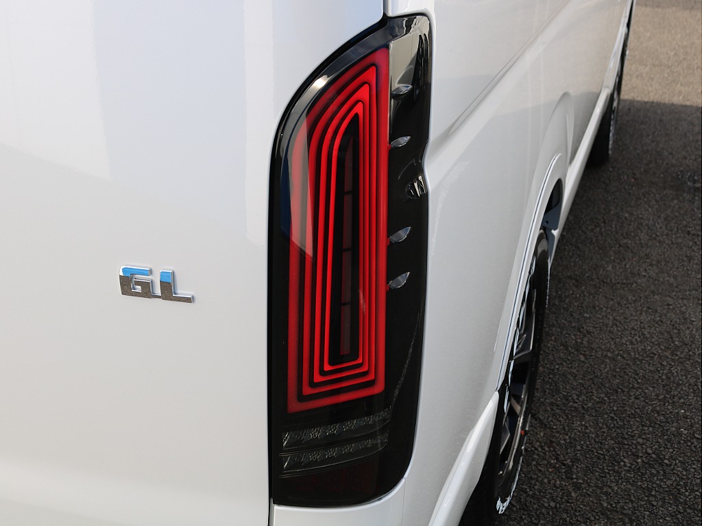 ＦＬＥＸグループは「すべての人に愛車を」をコンセプトに車種別に全国展開中！愛車と一緒に、ライフスタイルを充実させてもらいたいという思いで、ランクル仙台泉店では皆様のご要望になんでもお応えします♪