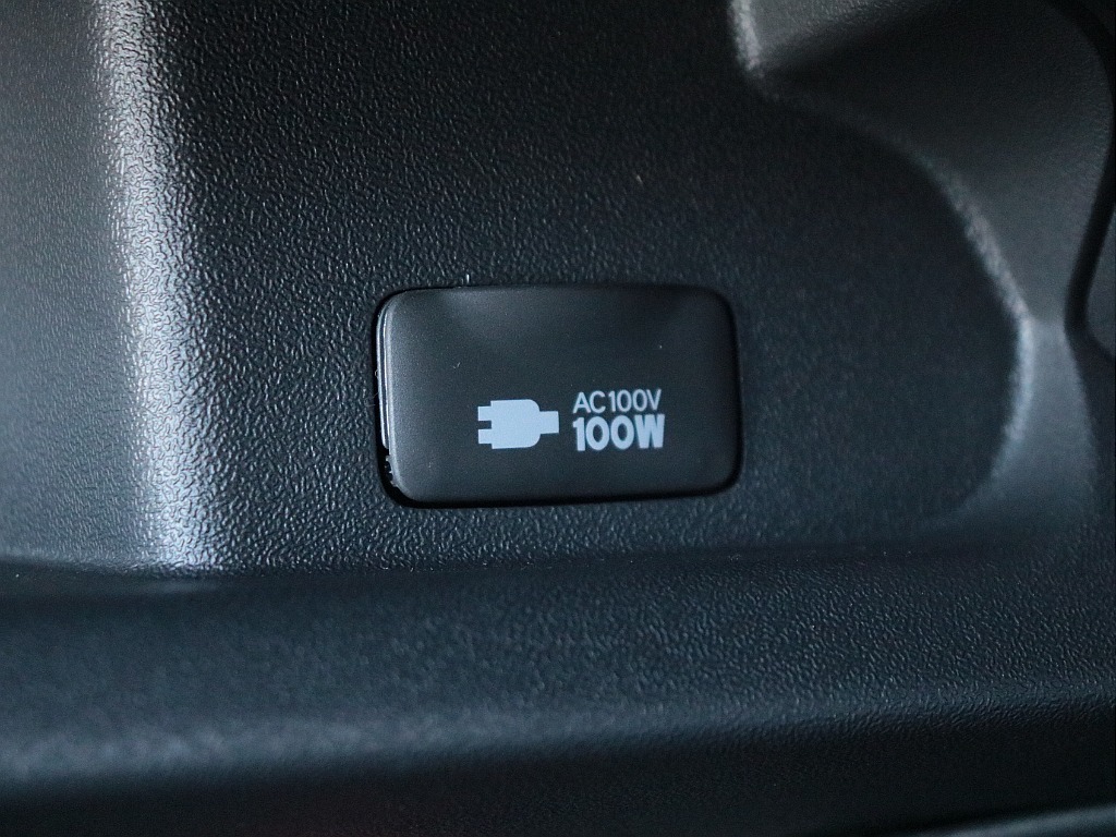 100Vアクセサリーコンセント！
