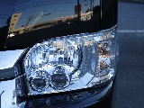 純正LEDヘッドライト☆夜間走行時も明るく照らします☆