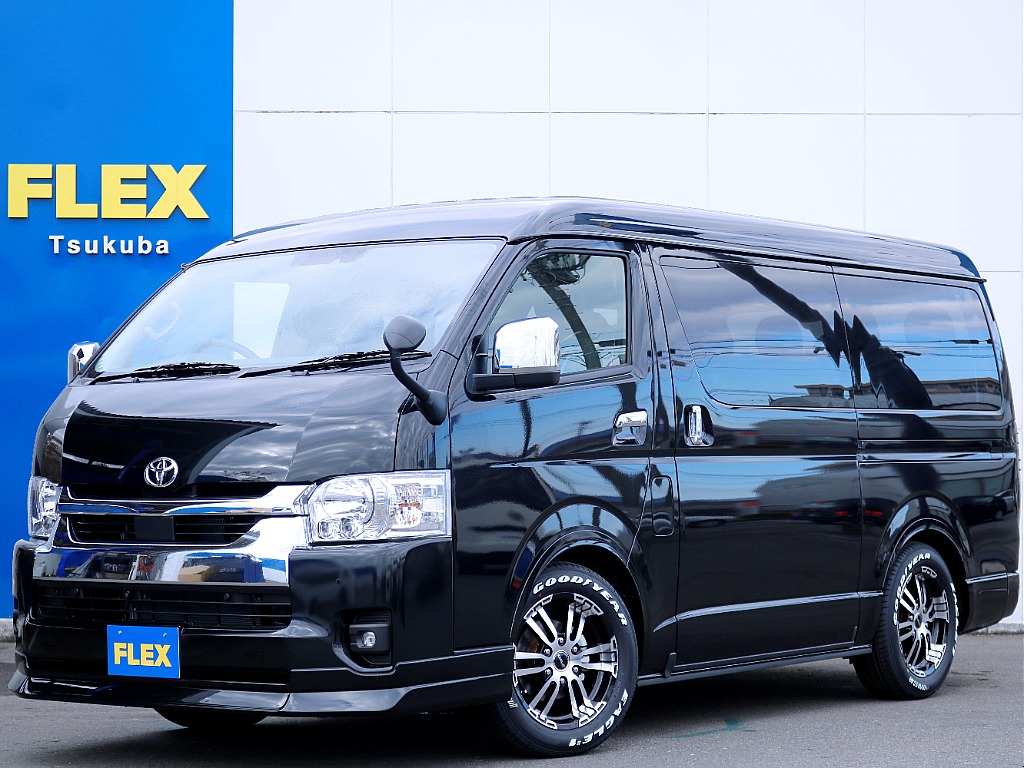 希少新車ハイエースワゴン4WD　スマートベッド　フローリング施工車が入庫致しました☆